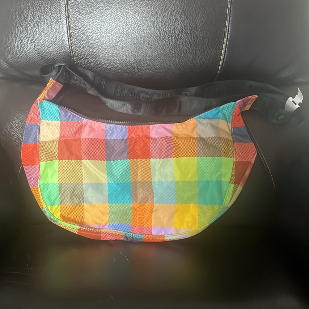 BAGGU Madras Medium Crescent